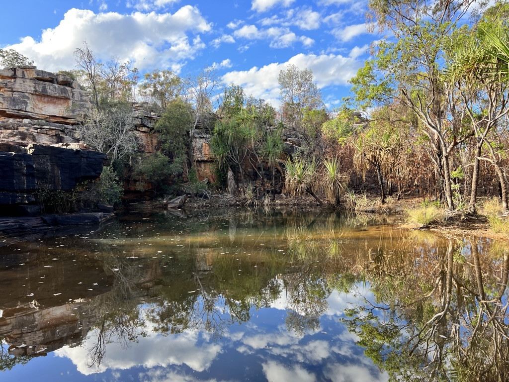 AUSTRALIA (7)